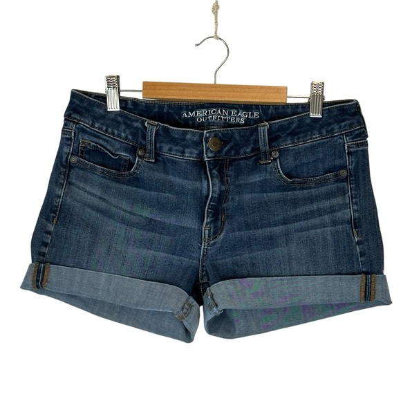 Women's American Eagle Cuffed Midi Denim Jean Shorts sz 10 - Picture 1 of 8